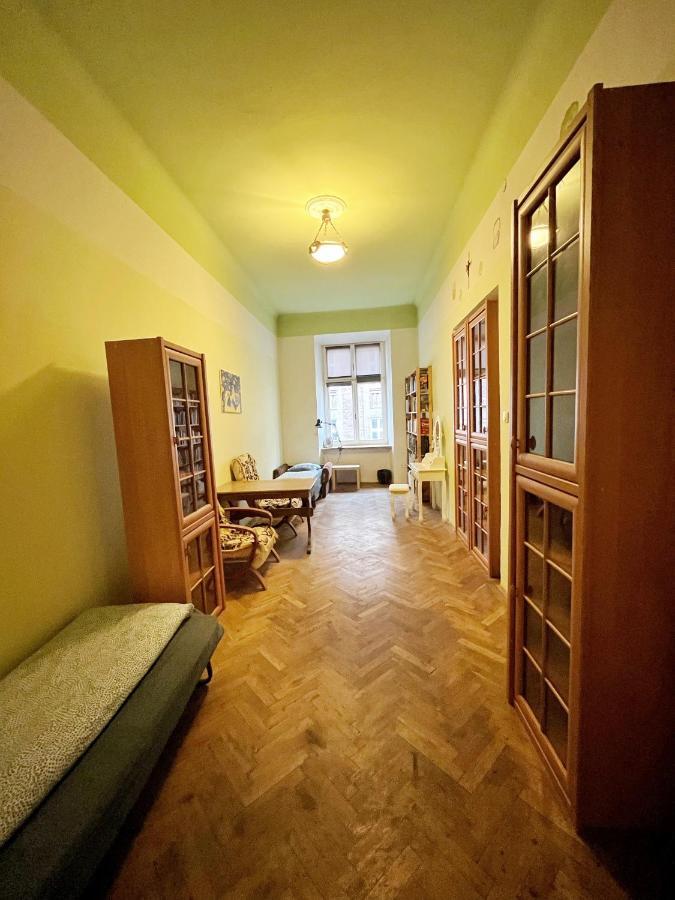 Old Town Rooms Wielopole Krakow Luaran gambar