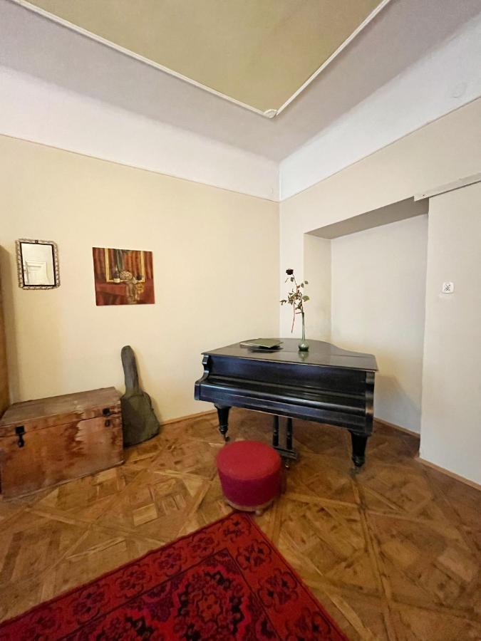 Old Town Rooms Wielopole Krakow Luaran gambar