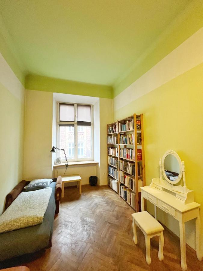 Old Town Rooms Wielopole Krakow Luaran gambar